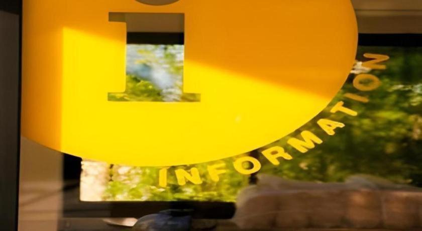 Yellow Moon Hotel Pattaja Kültér fotó